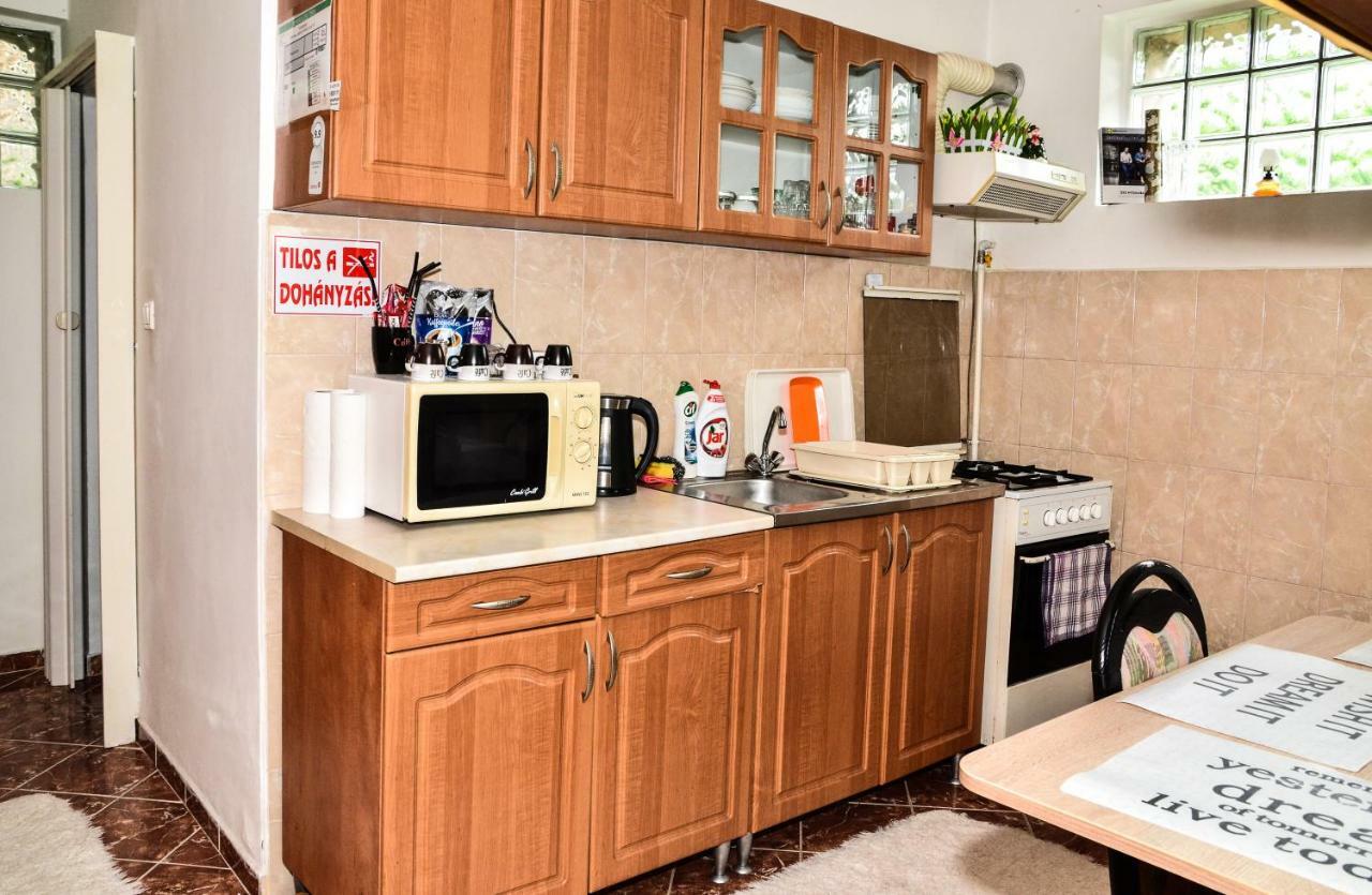 Klara Apartman Szentes Luaran gambar